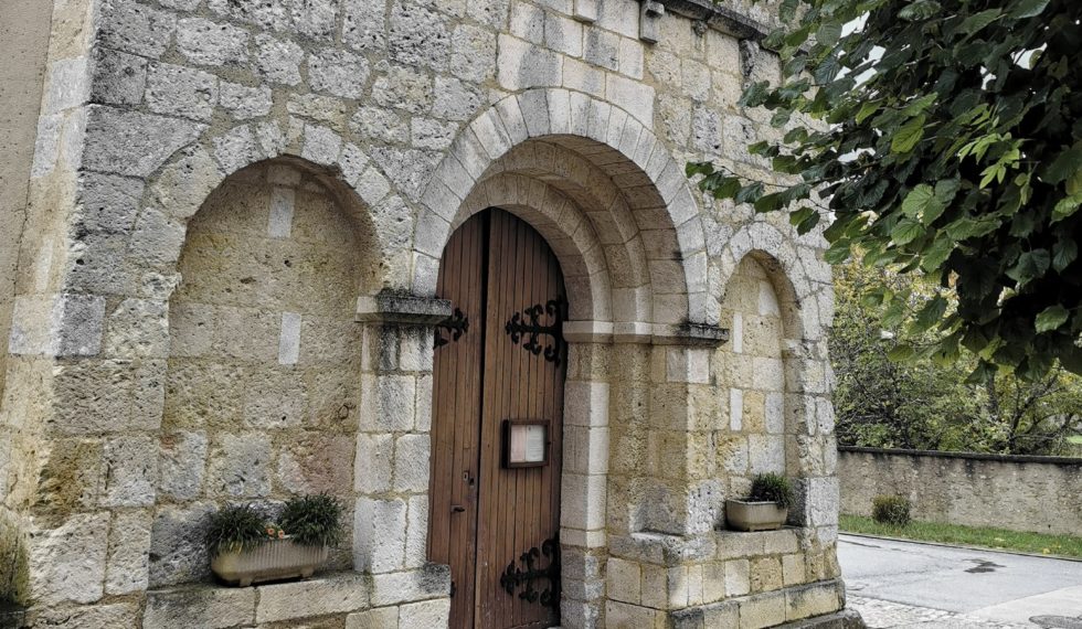 Eglise de SaintVincentJalmoutiers Office du tourisme de St Aulaye